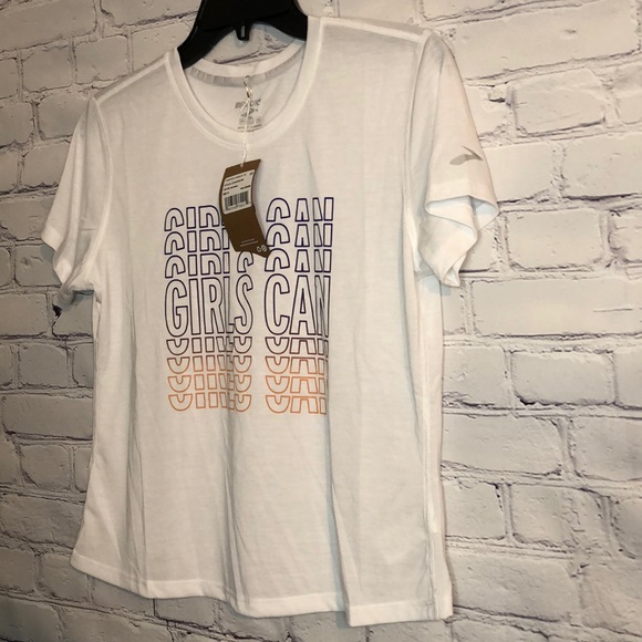 NWT Brooks Running Tee M International Women’s Day - Picture 8 of 11